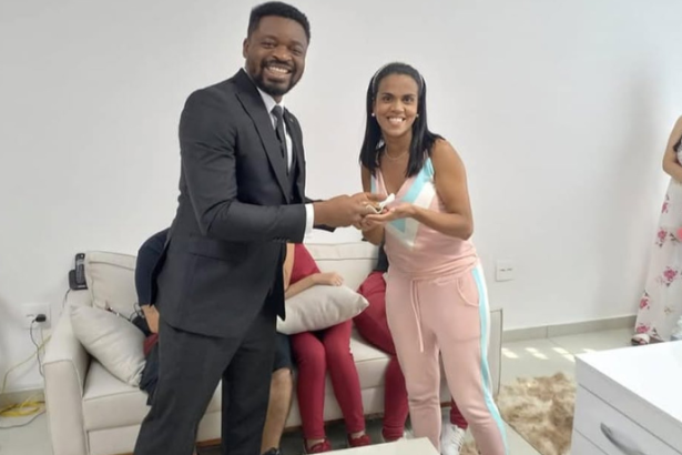 Oluwatosin Tolulope Ajidahun analisa o papel das células NK uterinas no sucesso da implantação embrionária.