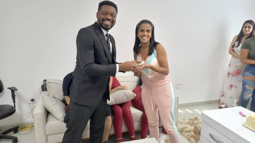 Oluwatosin Tolulope Ajidahun analisa o papel das células NK uterinas no sucesso da implantação embrionária.