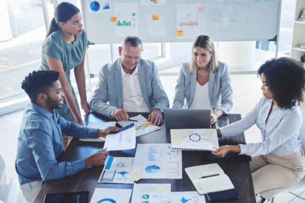 José Henrique Gomes Xavier revela como a união entre gestão pública e startups pode impulsionar a inovação no setor público.