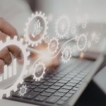 Andre de Barros Faria mostra como a transformação digital centrada em valor substitui modismos por resultados concretos, alinhando tecnologia à estratégia do negócio.