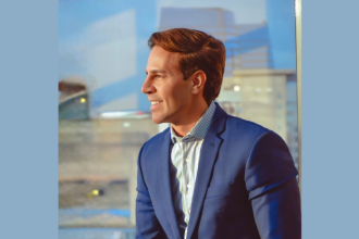 Desenvolva sua mentalidade empreendedora com insights de Ian dos Anjos Cunha para construir visão de longo prazo nos negócios.